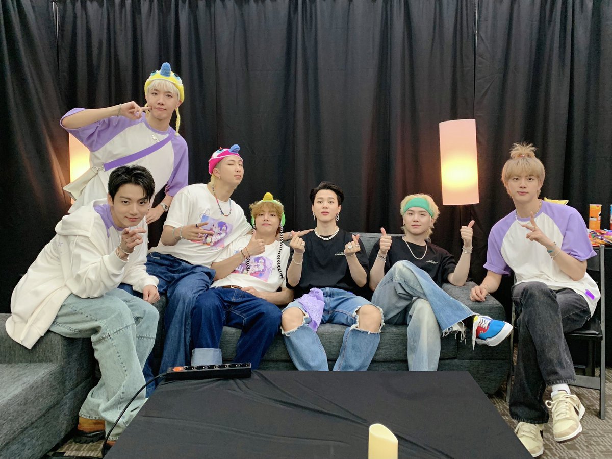 DMH3NUTDuZCLwpZ's tweet photo. มาโหวตให้น้องเนยเยอะๆนะคะ💐🤍

Butter🧈 @BTS_twt 
#TheMusicVideo #BUTTER #PCAs https://t.co/HhQ6u4sots