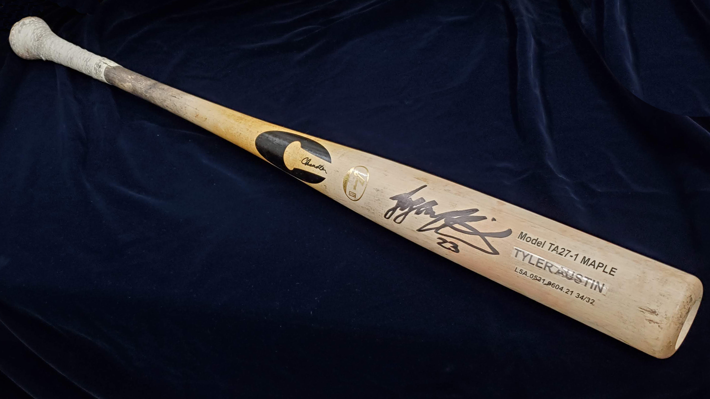 Tyler Austin TA27 メイプルバット 34/32（Amazon | フラット