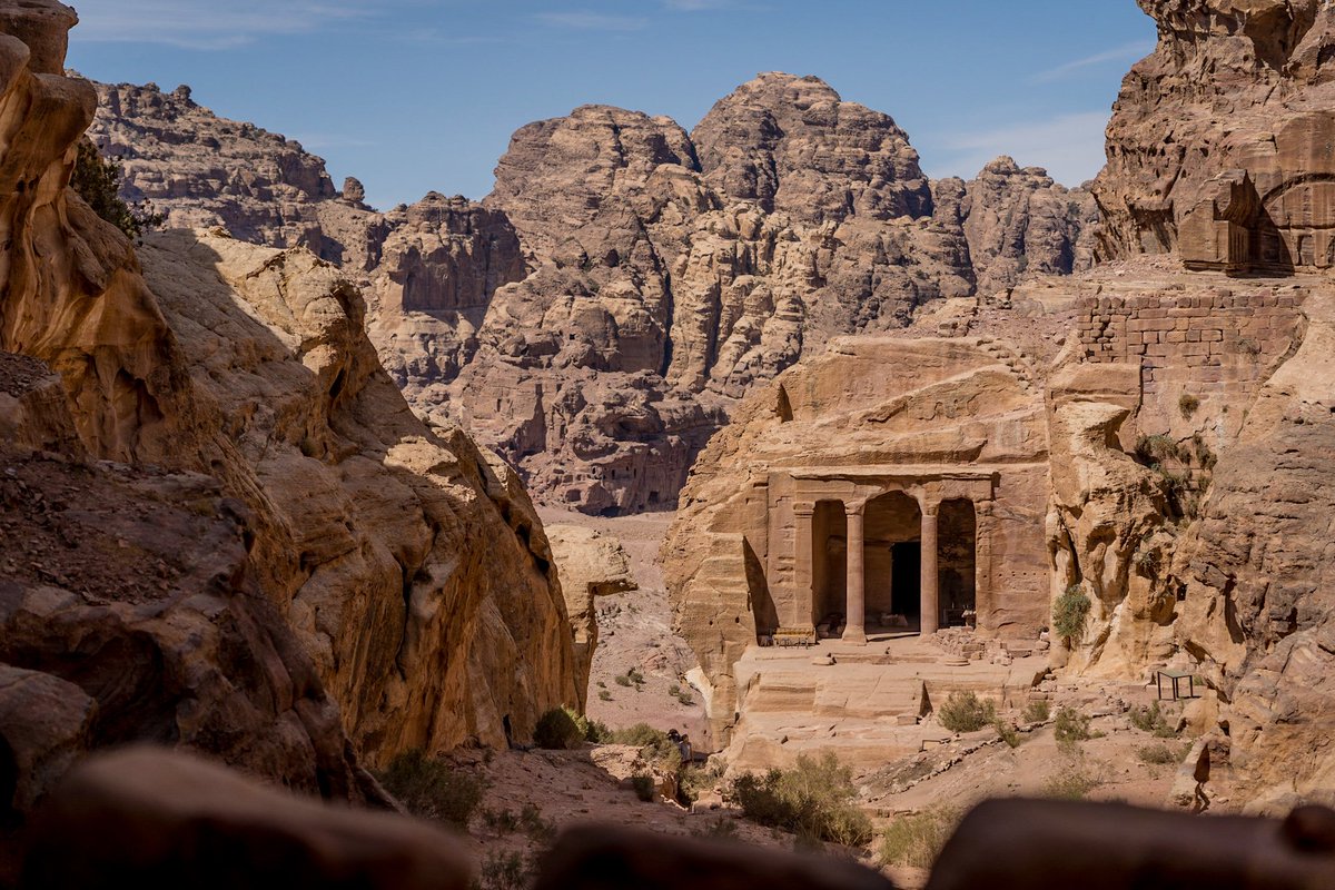 El Templo del Jardín en Petra, una joya alejada del eje principal de la ciudad.