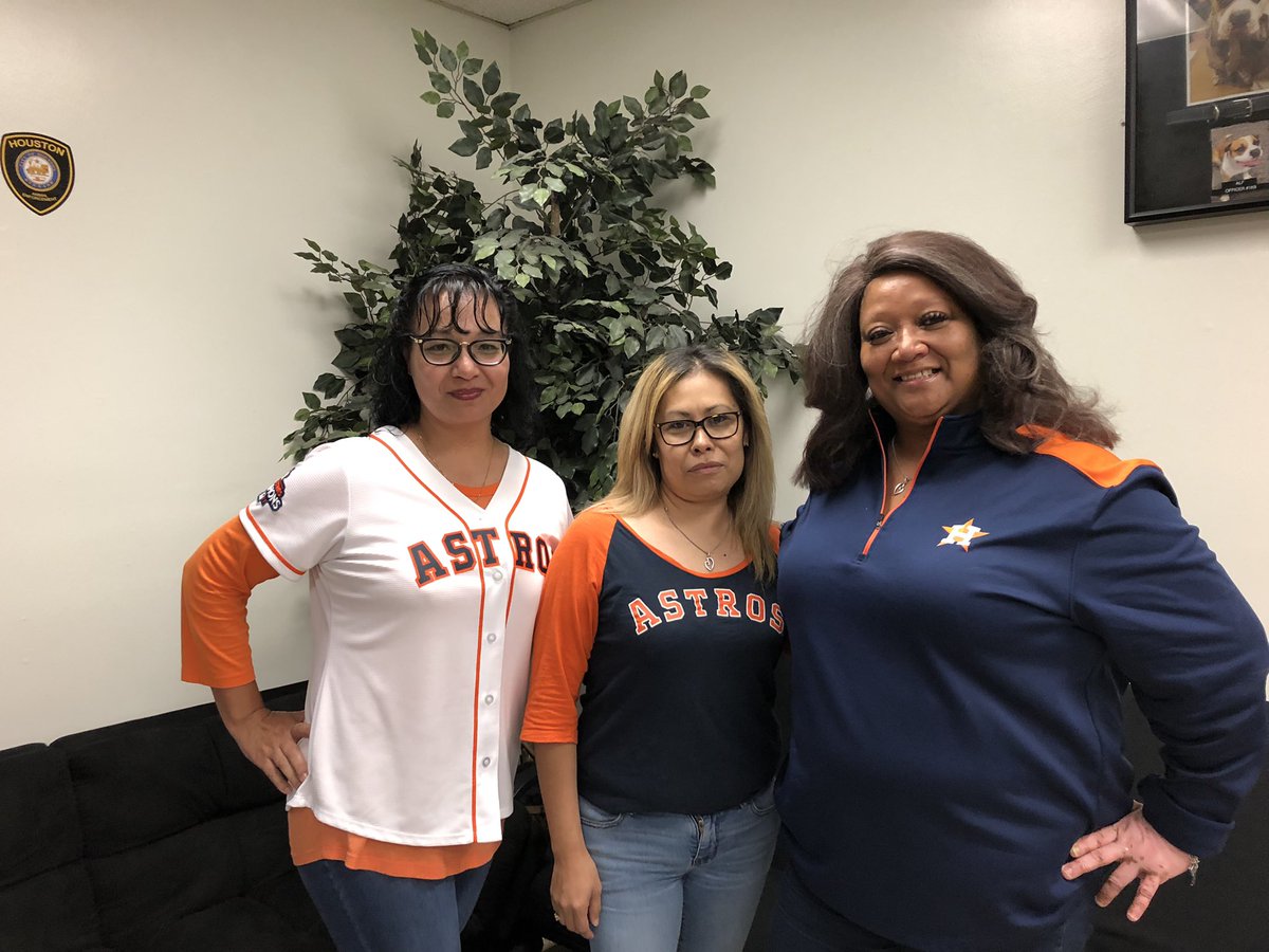 RicoThePsycho's tweet photo. @COHEmployeeNews Go Astros!! #BARC https://t.co/iMEi4aSerJ