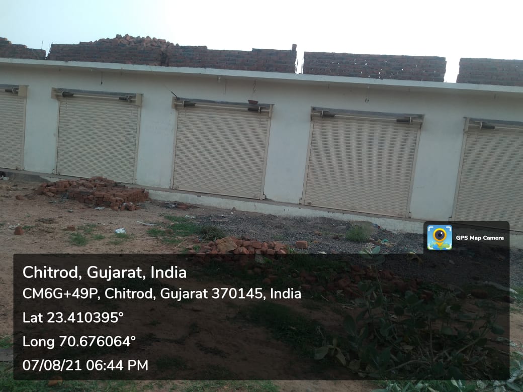 Advinpatel's tweet photo. It all about Co-operative Scam where even encroachments done by  Sarpanch,ex-Sarpanch also been Protected by the STATE.All these nuisance near Chitrod Gram Panchayat Office adjunct to State Highway No.51. Is it For the welfare of STATE @CollectorKutch @KutchDdo @pkumarias ? https://t.co/7ihJbNozI1
