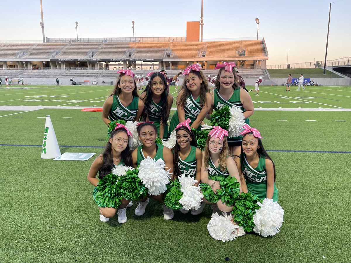 CheerMCJH's tweet photo. We had so much fun tonight at Legacy! Great season boys! 🤍📣💚 https://t.co/42DsoiZs26