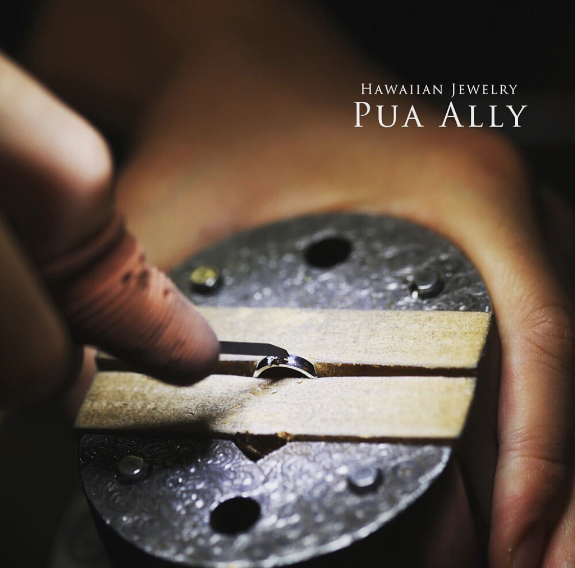 nakaishu0858's tweet photo. #PUAALLY は #ハワイ の聖なる自然をモチーフにした伝統的な #ハワイアンジュエリー。その模様は #職人 が心を込めて #手彫り で仕上げています。#鳥取のハワイ 「#ハワイ海水浴場」 から15分 #中井脩倉吉店 まで。https://t.co/d24BT1Auq7
#プアアリ 
#指輪  
#結婚指輪
#米子 
#境港 
#鳥取  
#倉吉 https://t.co/htwC8NO5dC