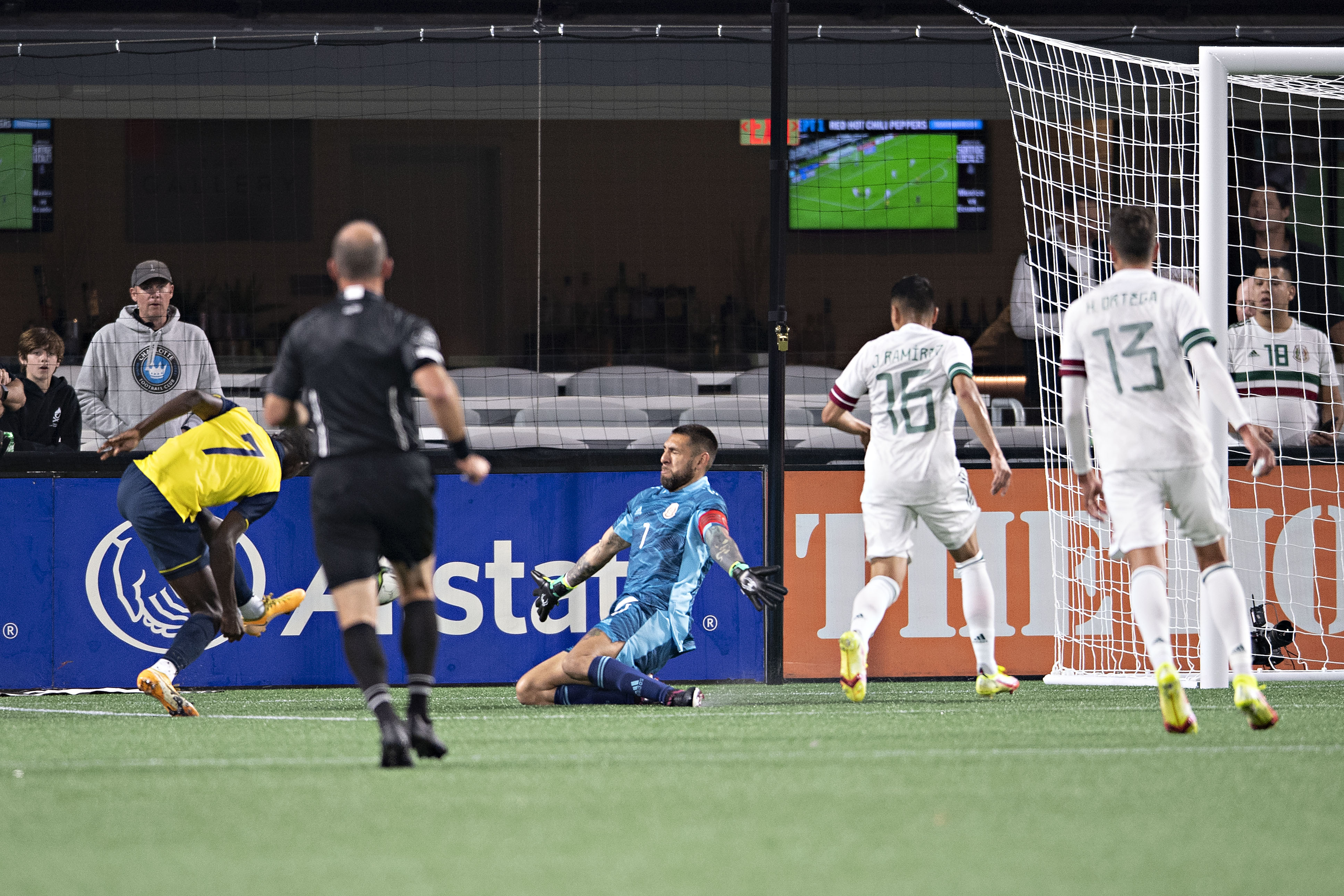 México vs Ecuador 2-3 Amistoso Octubre 2021