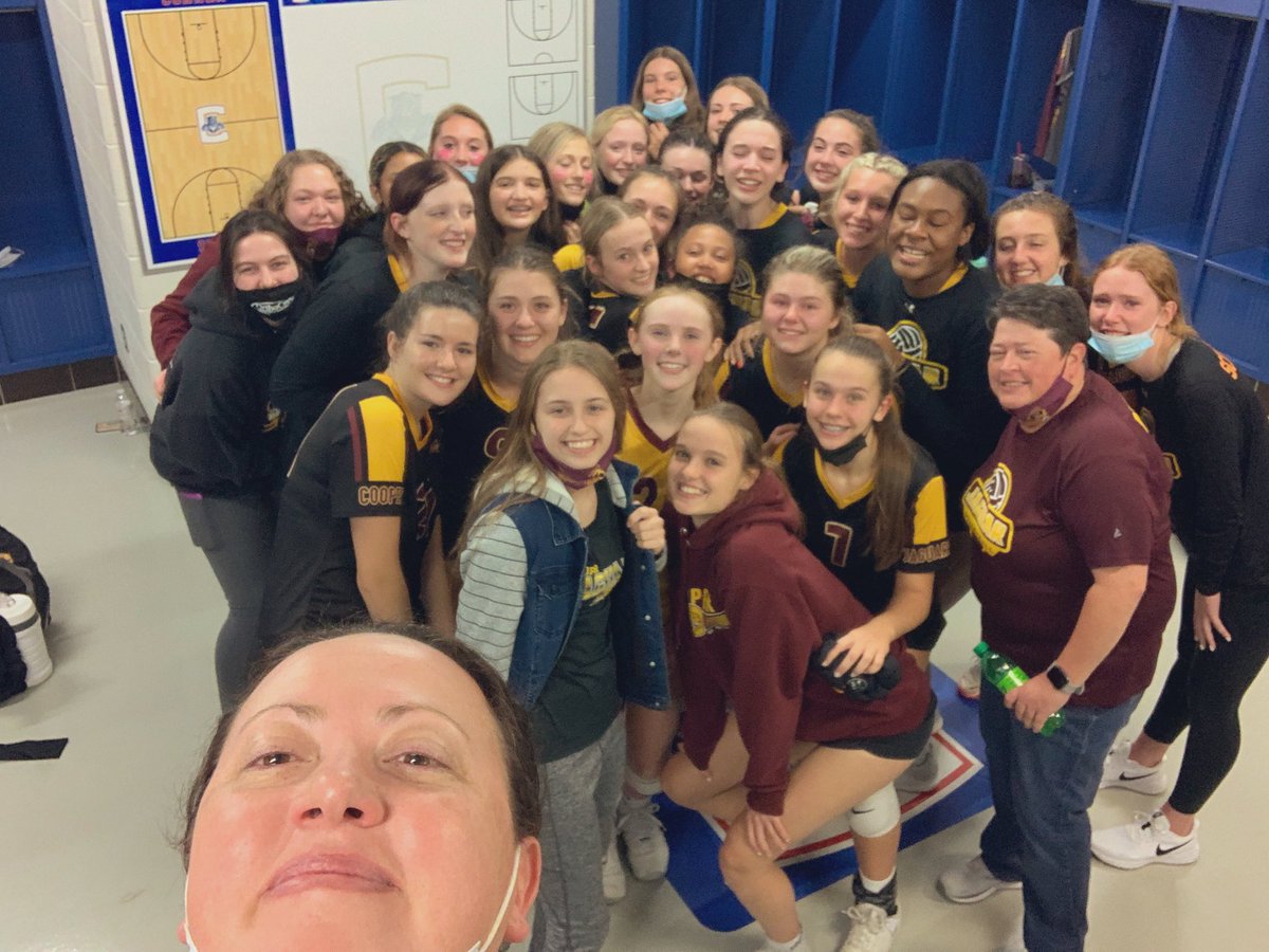 Not the outcome we wanted tonight, but what an amazing season for these girls! When everyone doubted them they proved them wrong! We are extremely proud of your heart, determination and love for the game! Thank you for always putting in 110%!