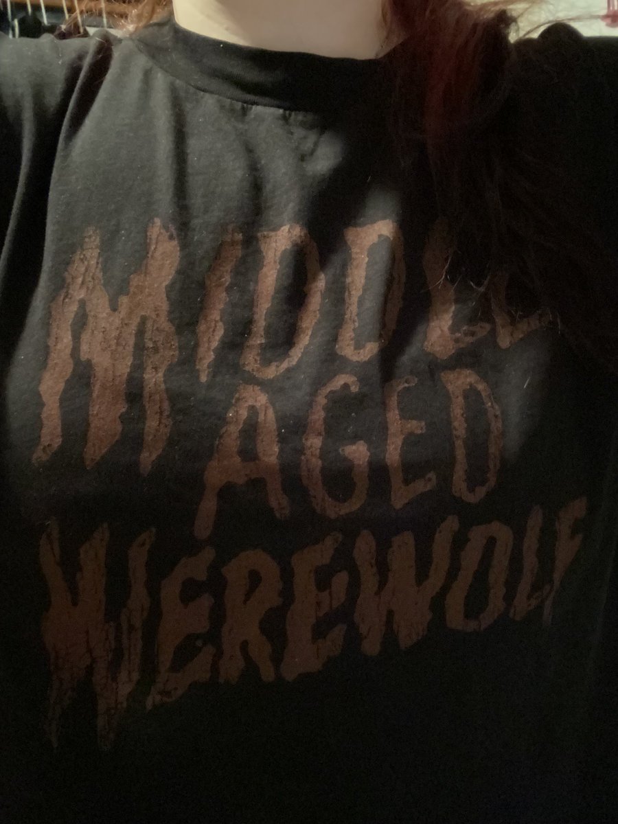 itsbateroo's tweet photo. Because I know @devilselbowpod will appreciate my shirt. Also this is a shameless plug for our werewolf-centric recap series #SnarkAtTheMoon https://t.co/MXqbFLt4sq #Halloween https://t.co/9MxXblfGm0