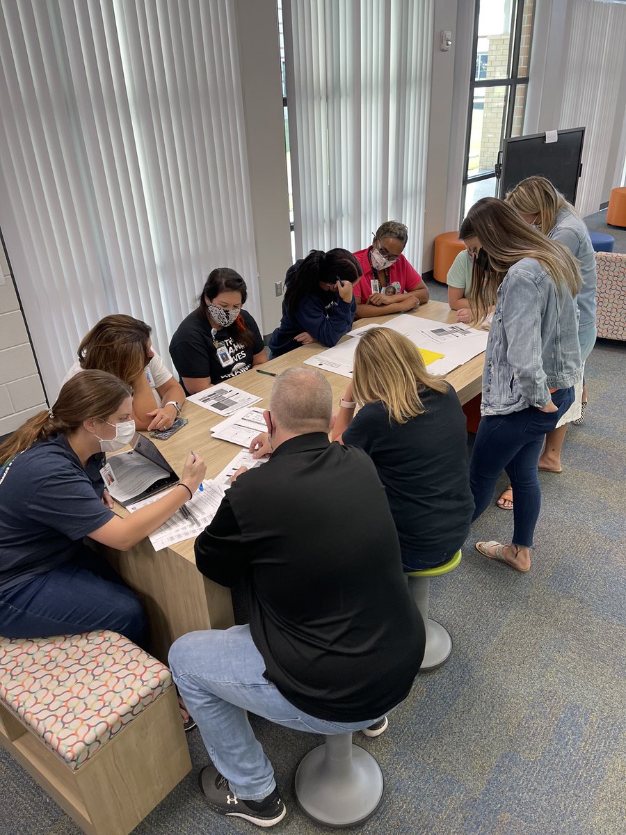 sharresr's tweet photo. Working hard to analyze the Appendices and their purposes in the upcoming B.E.S.T. Standards for Mathematics! #SCPSBESTmathjourney @SCPSInfo @EducationFL @tiffspradling https://t.co/X35jNiH5RM