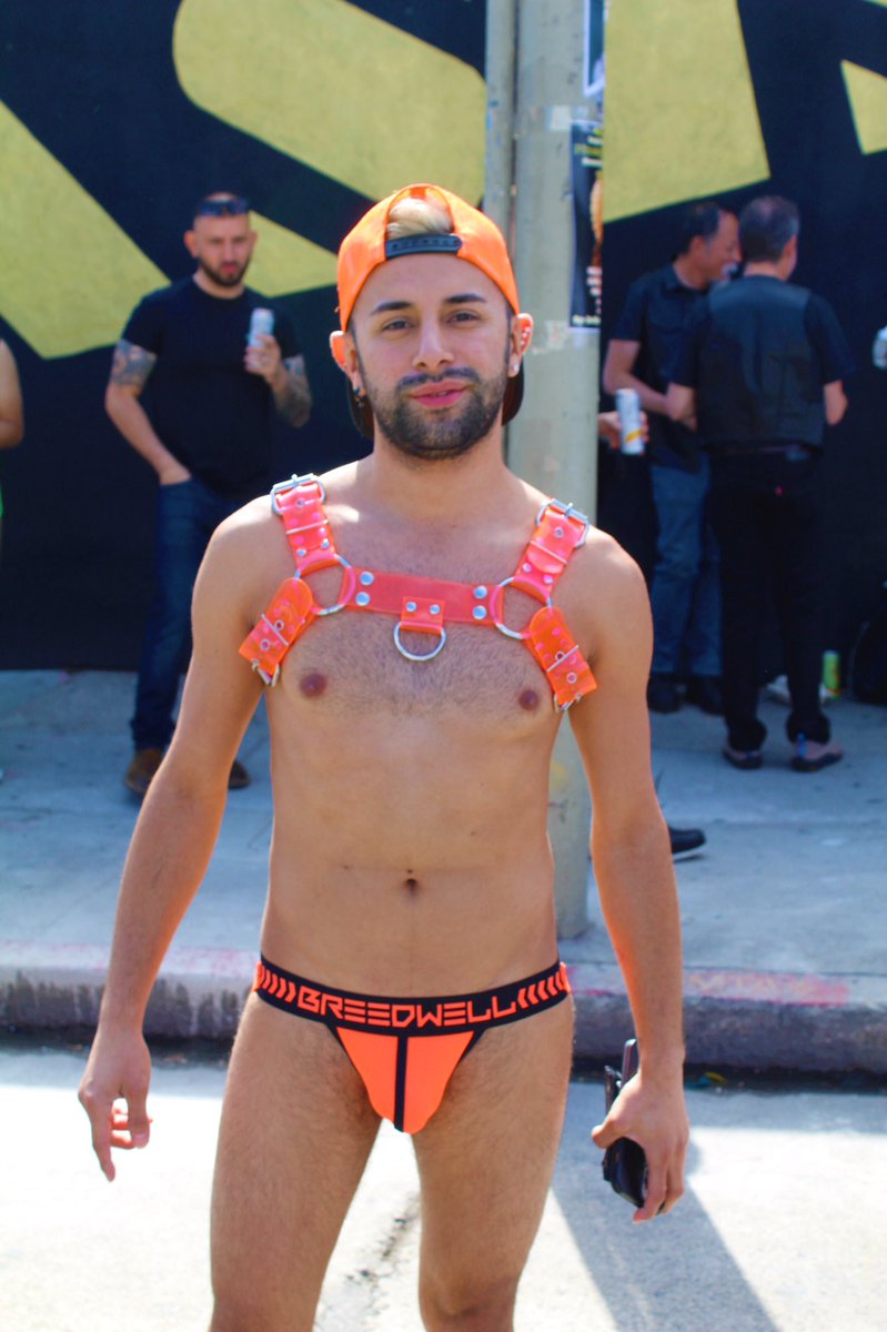 GaydianPhotos's tweet photo. MegaHood 2021 Folsom Street Fair #FolsomStreetFair #MegaHood2021 https://t.co/Ttxm7g0OfN