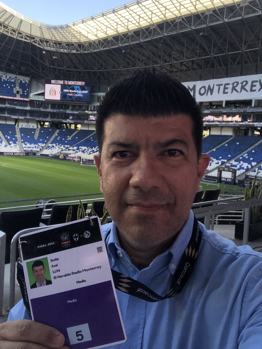axelsolisrmz's tweet photo. Listo ✅ para la cobertura de #MiFinal #41 en 31 años en medios de comunicación !

Hoy orgullosamente con #ElHeraldoRadio #Monterrey
#ArrebatoDeportivo 99.7 FM 📻 

#CopaDelMundo
#CopaAmérica
@TheChampions
#CopaLibertadores
#LigaMX
@Rayados vs @ClubAmerica https://t.co/TzQPwJiXTB