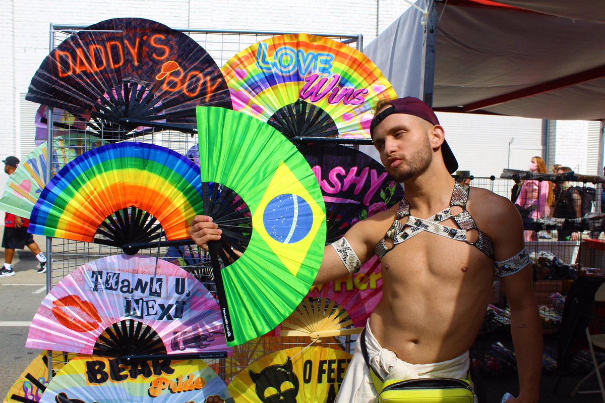 GaydianPhotos's tweet photo. MegaHood 2021 Folsom Street Fair #FolsomStreetFair #MegaHood2021 https://t.co/VUnlAzGF6s