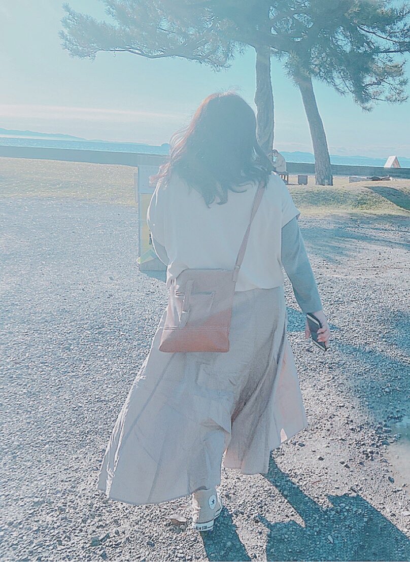 Kimico 風がない夕方 潮が引いたら日本のウユニ塩湖になるはずが 夕方には時間があってただの海だった 父母ヶ浜 ウユニ塩湖 スターシード プレアデス ミンタカ 引き潮 娘と 香川旅 T Co Dxoca5mg6x Twitter