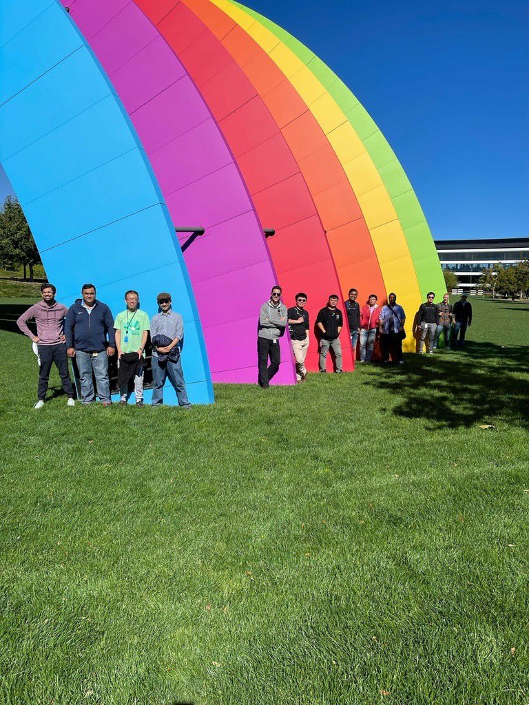 YuanChenByte's tweet image. Team get together for the first time in real life. It’s the first time some teammates visited Apple Park too. It’s feeling so good. @xujyan @egernst @derekmcgowan @MadhuVenugopal @DeepDebroy @Gilbert_Songs @yibozhuang @tanweernoor @vish_tank @loopbackdev