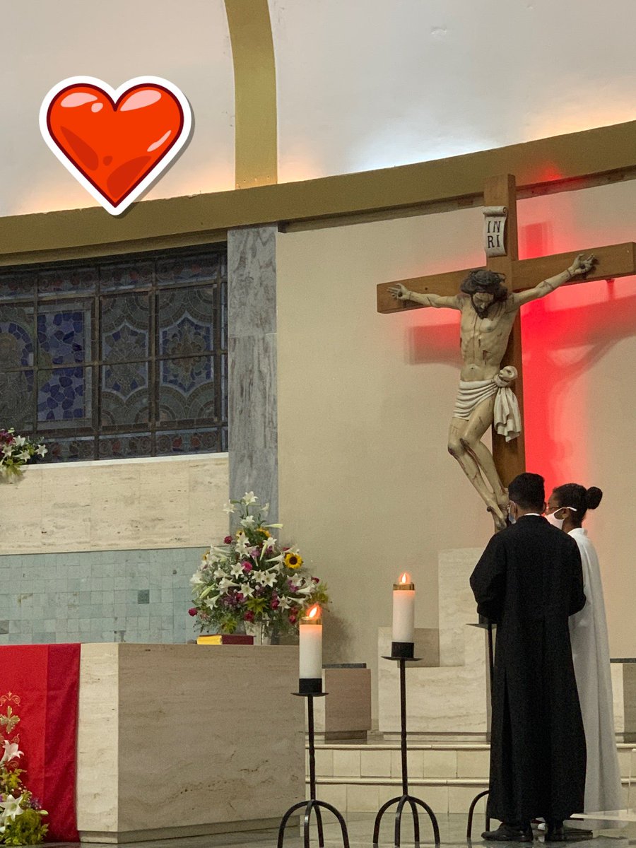 juninhocountry's tweet photo. Mais Um ano que venho comemorar o dia de São Judas Tadeu! 28/10/2021 #vivasaojudastadeu (@ Santuário São Judas Tadeu in Belo Horizonte, Minas Gerais) https://t.co/W60cJNgqDz https://t.co/vuiC6YTQ8w