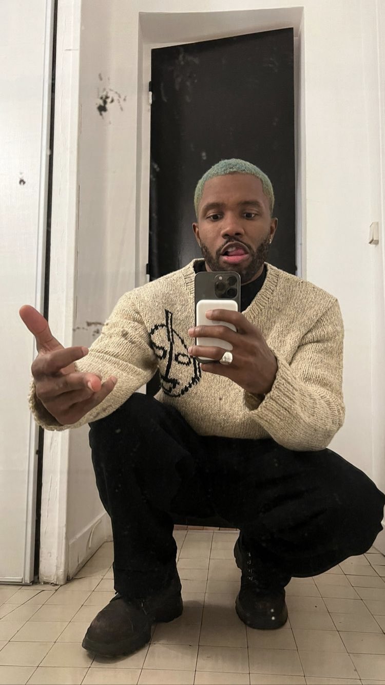 HAPPY BIRTHDAY FRANK OCEAN, I LOVE YOU SO MUCH 