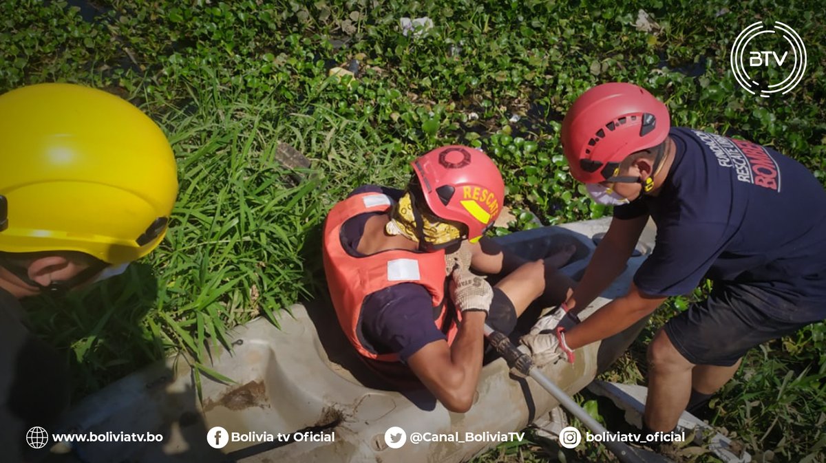 Canal_BoliviaTV's tweet photo. #BTVInforma
La #FELCC de #SantaCruz, investiga la muerte de un marchista indígena originario de #Guarayos, que fue encontrado en la laguna #Guapilo. Según los primeros informes la data de la muerte es desde hace 3 días.
Inf. Enrique Serrudo – BTV https://t.co/vY3E3lir35
