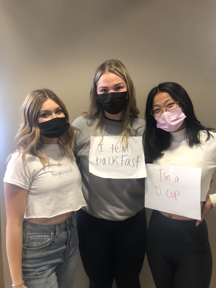 olsenjuliaa's tweet photo. White lies day!! 🤥🤥 #mhhsclass2022 https://t.co/IbaxakrmcC