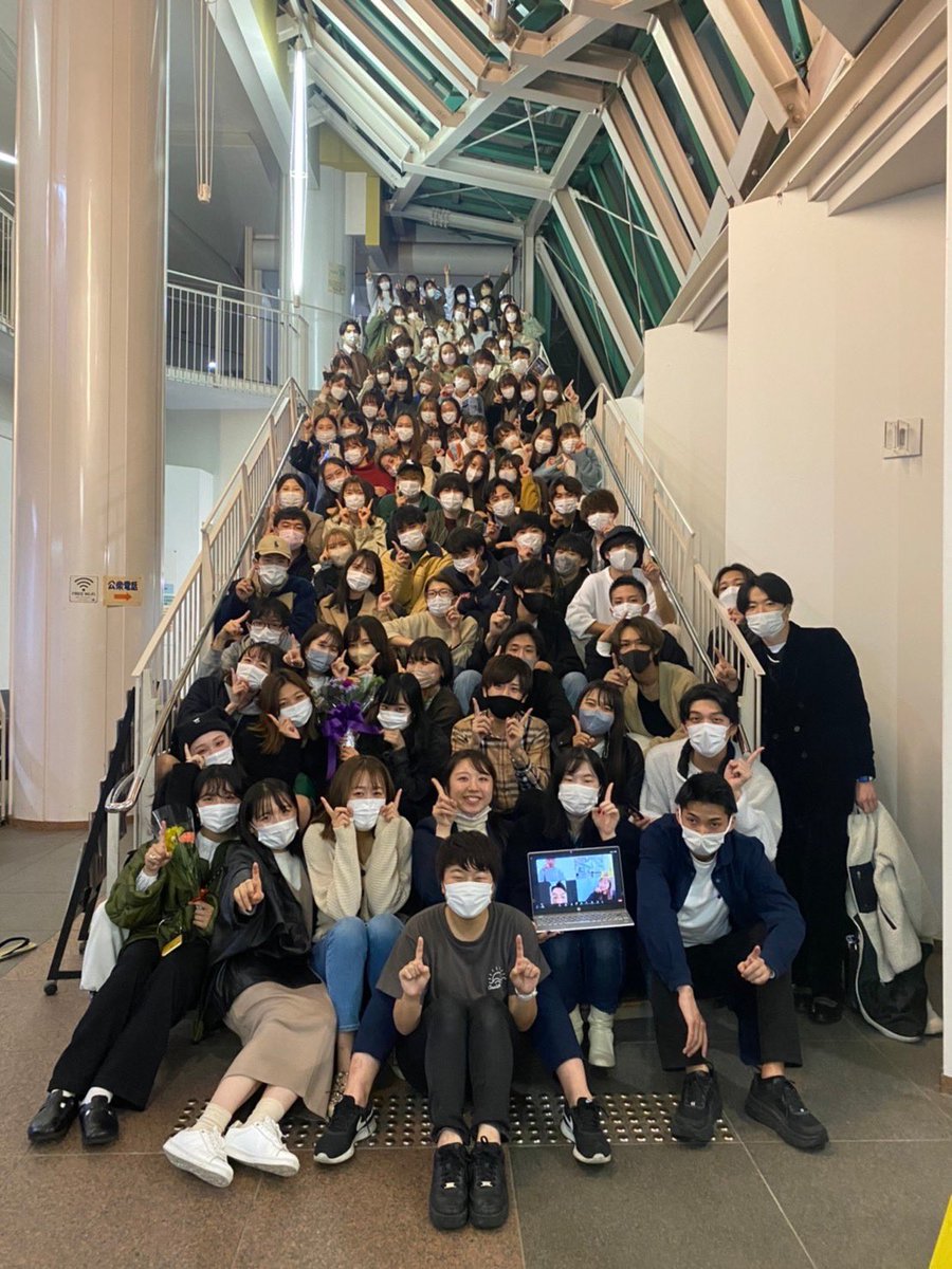 ONELIFE_0703's tweet photo. 第320回MTGを行いました‼️🌈
なんと昨日は6代目のラストミーツでした😢　今まで本当にお疲れ様でした😌
7代目からのビジョンの発表もあり、盛りだくさんで楽しいミーツでした💖

#学生団体ONELIFE #学生団体 #カンボジア #教育支援 https://t.co/pvtbHXwErU