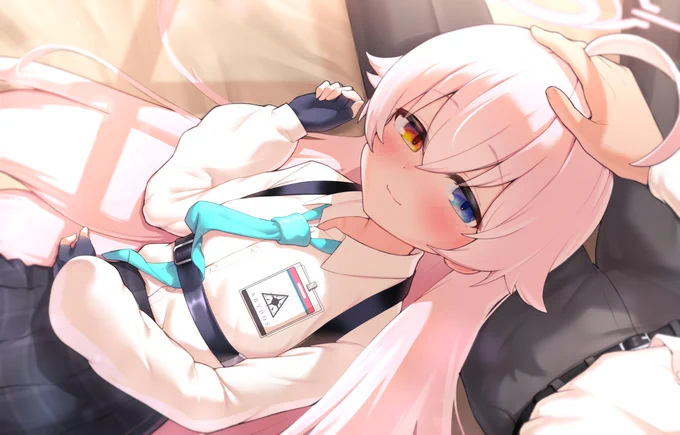 うへ～ この枕じゃ眠れそうにないな～
#ブルアカ 