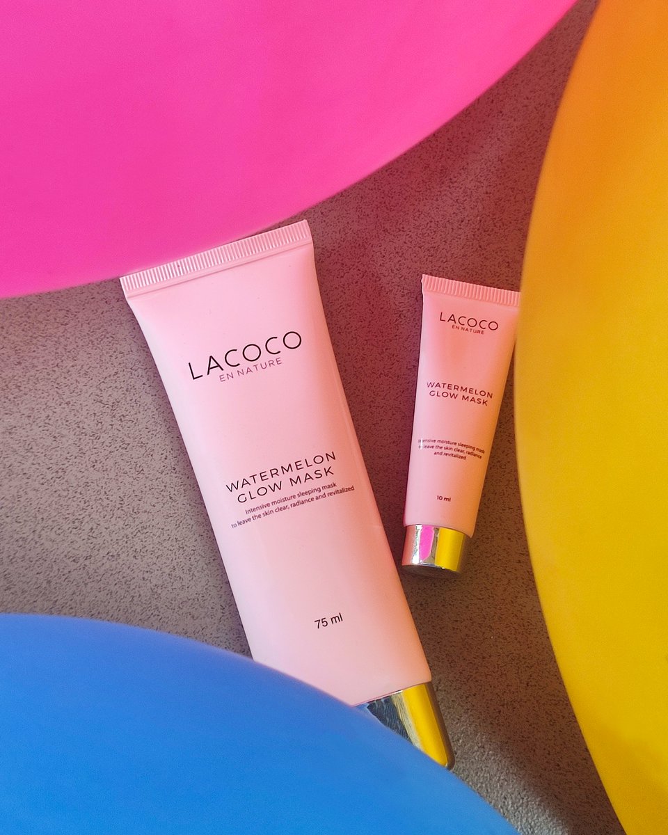 vosmeyu's tweet photo. Review: Lacoco Watermelon Glow Mask

Sleeping mask yang bagus buat mencerahkan dengan tekstur ringan 😍❤

🍉 Watermelon Extract
🍌 Banana Extract
🥬 Aloe Vera
🌹Evening Primrose

A Thread | #racuninskincare https://t.co/3r7ULDy4Ge