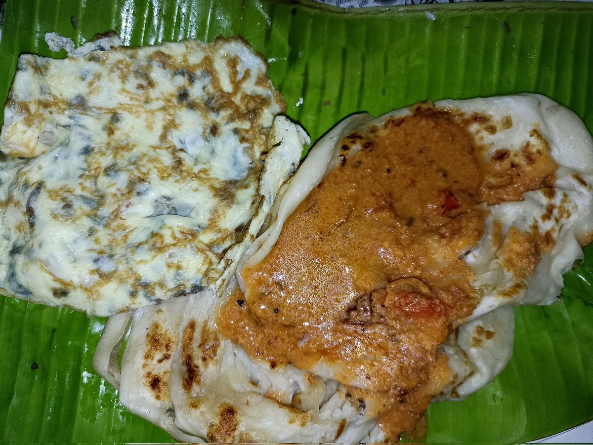 sizzlingcooking's tweet photo. Parrota with egg amblet indian style South
Tasty street food
#parrota
#eggandparrota
#tastyparrot
#indianstreetfood https://t.co/ubf1CEcwZ4