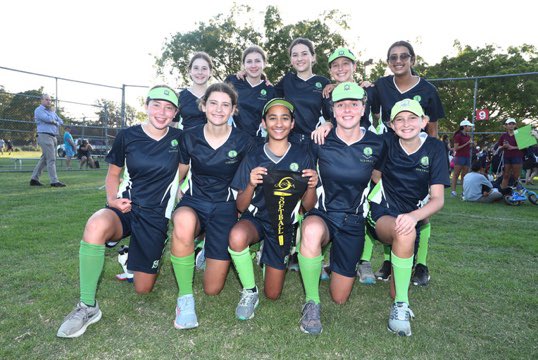 SomerSport's tweet photo. Congratulations to all Year 7 -9 students on an awesome Junior @QGSSSA Softball season. Special mention to our 8A team for winning the pennant- undefeated! https://t.co/BHRPOo67tp