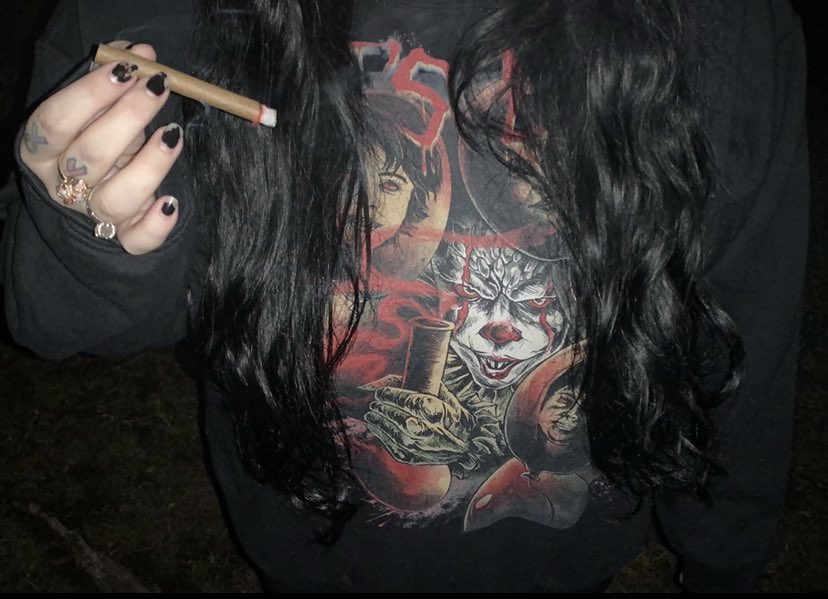 MedicatedMerch's tweet image. It’s Lit 🎈

medicatedmerch.com

#smoking #blunts #its #lit #it #Pennywise #redeyes #stoner #stonerchick #girlswhosmoke #high #unisex #clothing #crewnecks #available #instore #shoponline