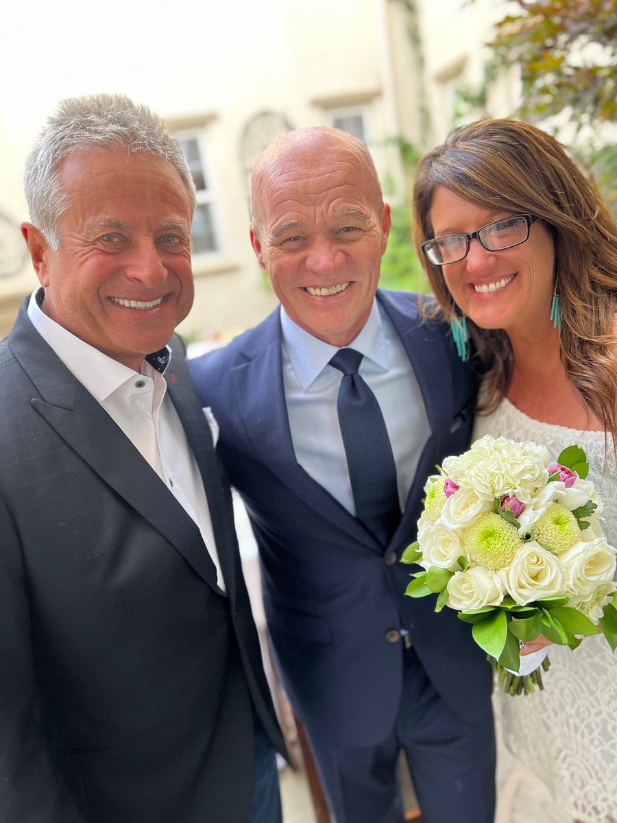 sharkvoice's tweet photo. Once in a while, right in the middle of ordinary life, love gives us a fairy tale. 🤍 On October 17th in front of our immediate family we got married in a beautiful, intimate, private ceremony. Cheers! Love, Randy &amp; Andrea Hahn #sharkvoiceandcupcake #justmarried #happilyeverafter https://t.co/LZfpsNnOvN
