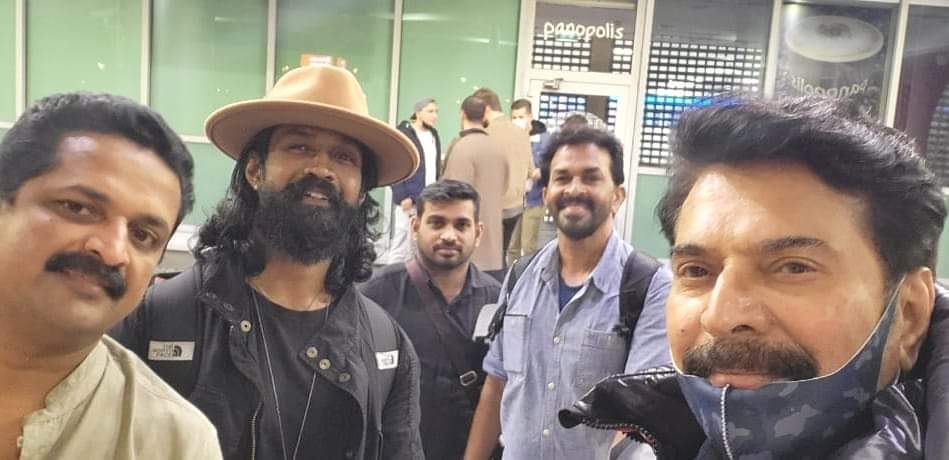 mfwaikerala's tweet photo. The cheerful day with the charming man. @mammukka Latest From Budapest Airport!! Hungary

#Mammootty #AkhilAkkineni #Agent https://t.co/82wxlBZb3a