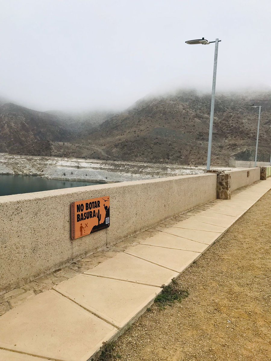 RioHuasco's tweet photo. 📣#JVRH instala modernas señaléticas en el Embalse Santa Juana.
📌 Las señaléticas dan la bienvenida al Embalse Santa Juana, hacen un llamado a la prevención y cuidado de la obra hidráulica 📹💡💦 https://t.co/R77Ywpo5zh