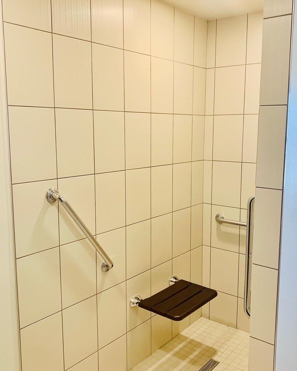 DGOCConstructi1's tweet photo. Bathroom remodel for the elderly. Senior safety walk-in shower with a niche box, no curb. #walkinshower #showerniche #bathroomideas #bathroomremodel #homeremodel #homedecor #homesweethome #house #homerennovation https://t.co/Z9bAP19unE