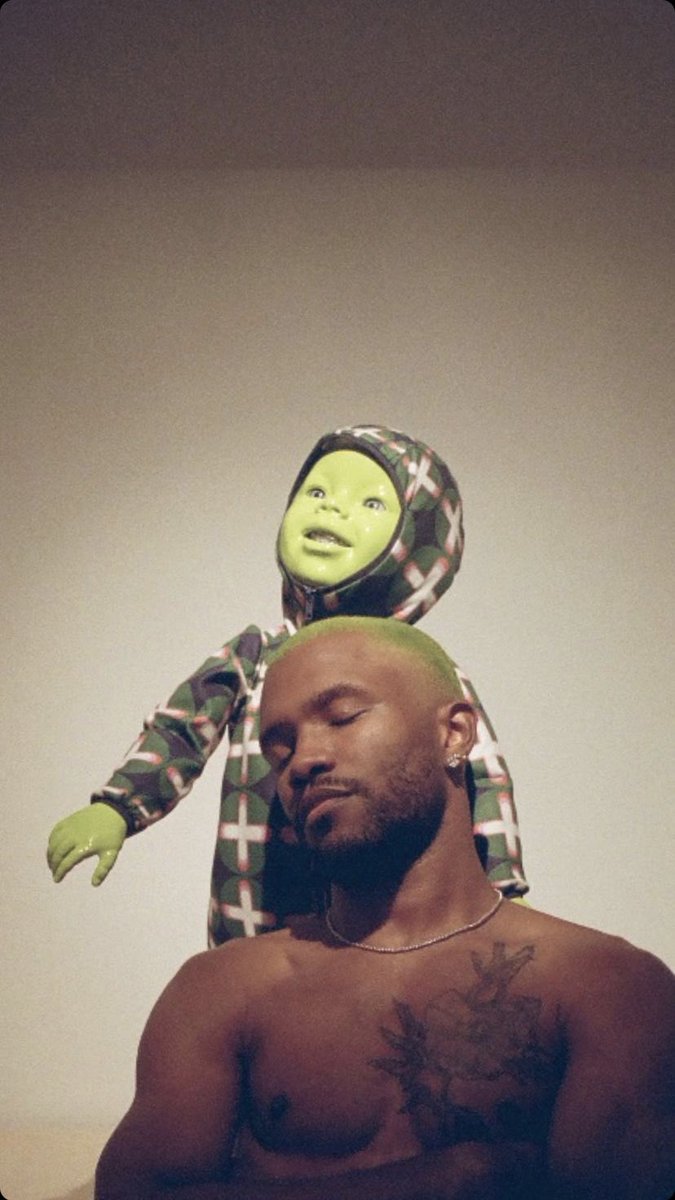 Dede4vegas's tweet photo. Happy birthday to the one and only frank ocean 🤍 <3 https://t.co/GuRIlMERkp