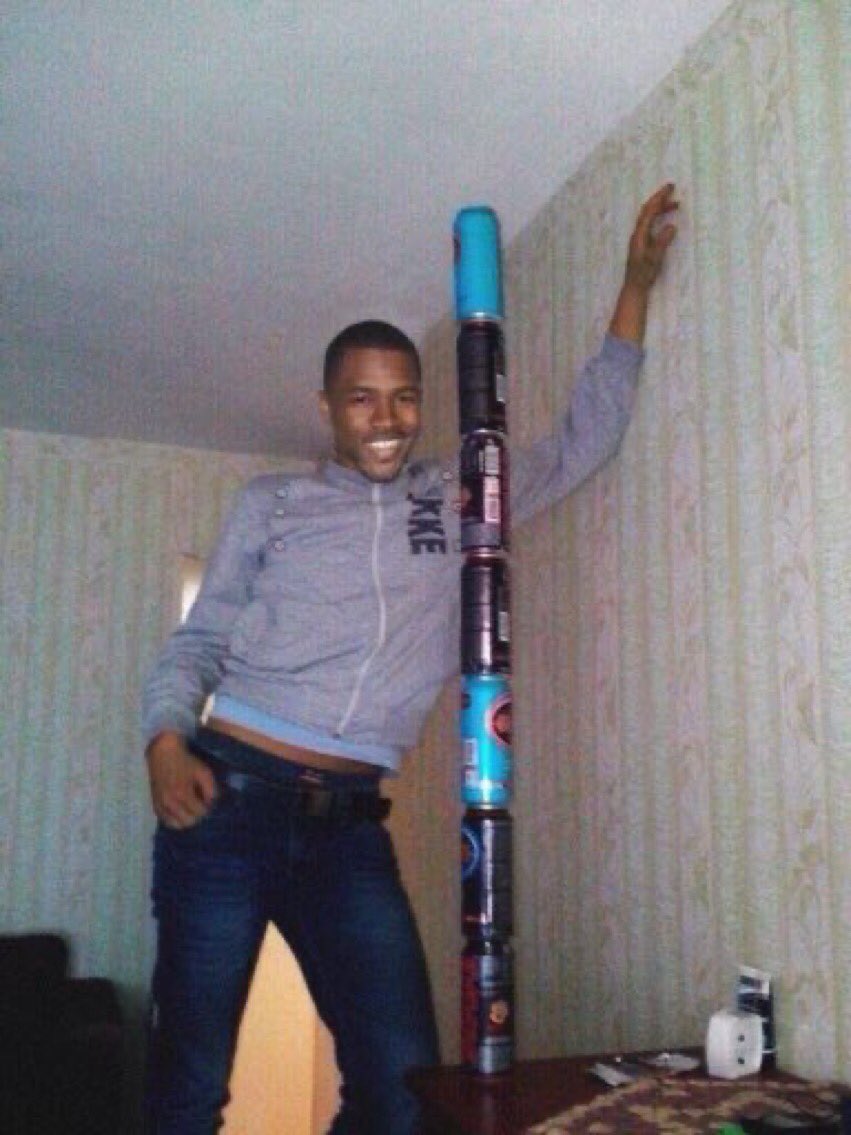 aplasticplant's tweet photo. happy birthday to frank ocean he turns 34 today 🥳 https://t.co/0jkC1iPh5D