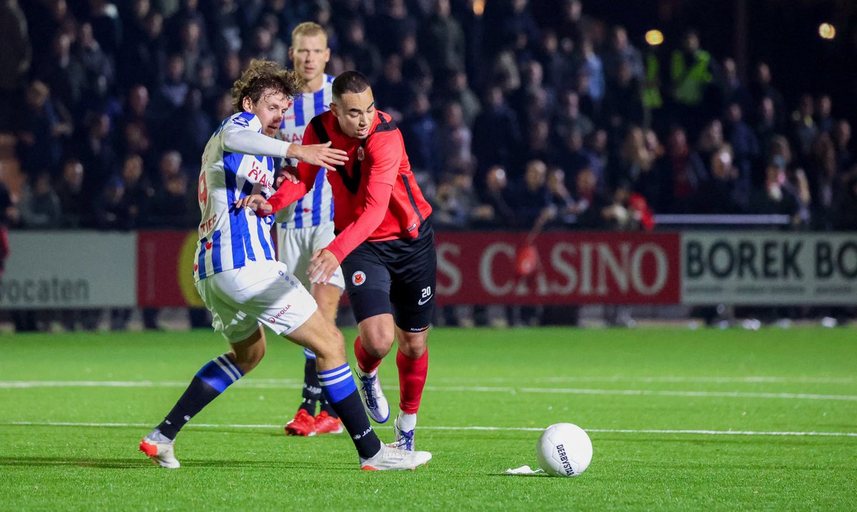 AFC_Amsterdam's tweet photo. Bekijk hier de samenvatting van AFC tegen SC Heerenveen (1-2): https://t.co/ini0wcSPCF
#KNVBbeker #afchee https://t.co/E2AvCgkivz