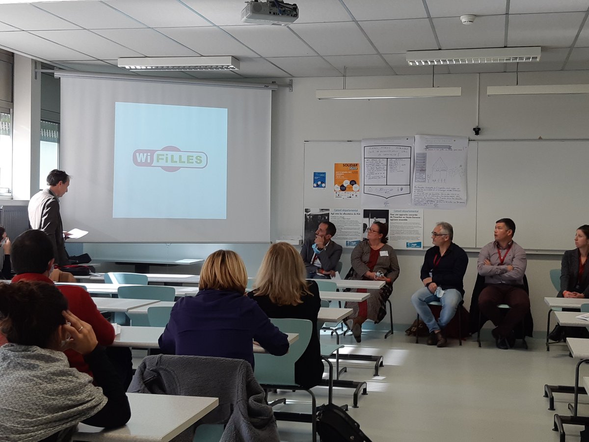 FACE31inclusion's tweet photo. 🔛 Après la présentation du parcours #Willes de découverte du numérique pour jeunes filles, évocation des actions emploi sur Toulouse à destination des personnes primo-arrivantes et séniores par @t_costes 🤝Clôture de la table ronde par @2510picasso , President de @FaceOccitanie https://t.co/PhnCiNfyGR