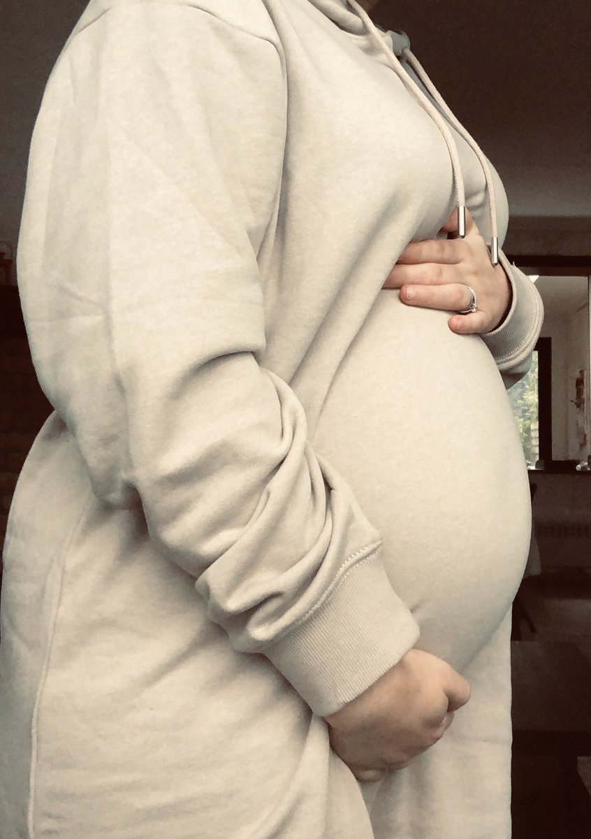 Time flies by so fast
✨25 weeks✨