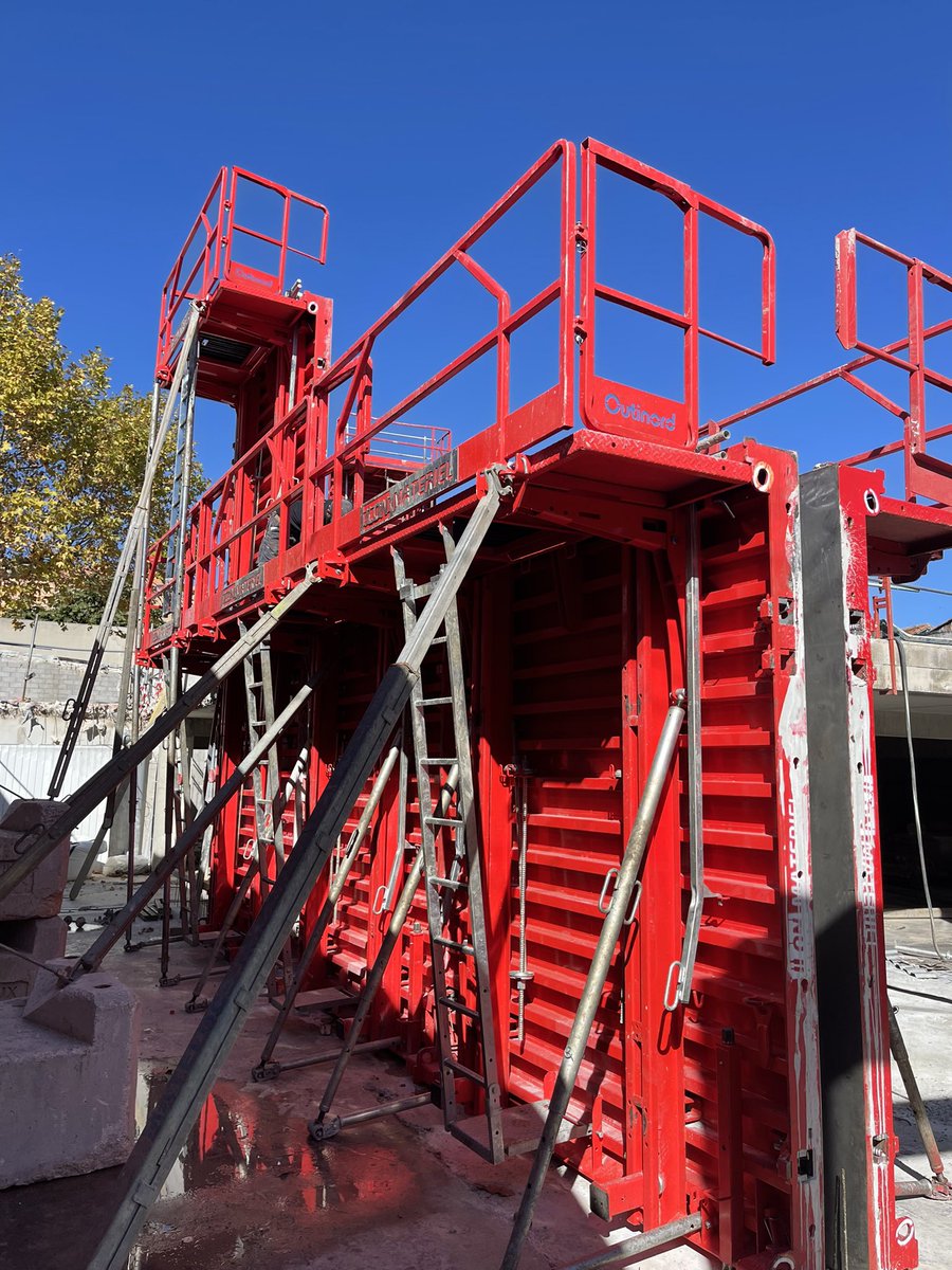 IlonMateriel's tweet photo. Location de banche Outinord à Marseille .
#Ilonmateriel #outinord #banche #sécurité #beton #chantier #batiment #btp #construction #coffrage #rouge #materiel #voile #kalıp #materielbtp #grosoeuvre #location #grue #BouchesduRhône #France #perpignan #pyrenneesorientales #marseille https://t.co/kTXEI3mxob