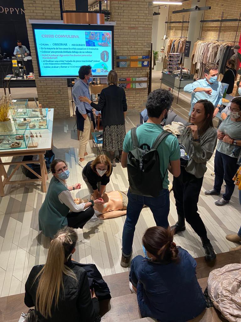 Anestesia Clínico Valencia tweet media