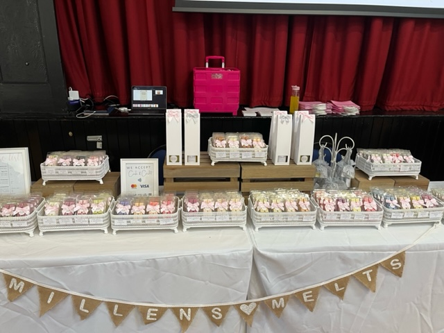 FromSelsey's tweet photo. Today is the last day you can buy from @Coastal JJ  , Millen’s Melts   and  NineteenFiftyFour Bespoke Bags    in the #LoveFromSelsey Pop up shop today.
#Selsey #WestSussex #shopLocal https://t.co/emBfz8ZuMh