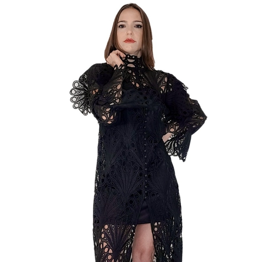 Tis the season for a little, longsleeve, button down black lace dress 🖤🙋🏻‍♀️💁🏻‍♀️🕷🕸♣️♟🎼💲🗝 
#buttondown #lacedresses #buttondowndress
#blackdresses 
#blackdresscode #longsleevedress #longsleevedresses #witchvibes #Halloweendress  #blacklook #blacklooks #petiterunwaymodel2022