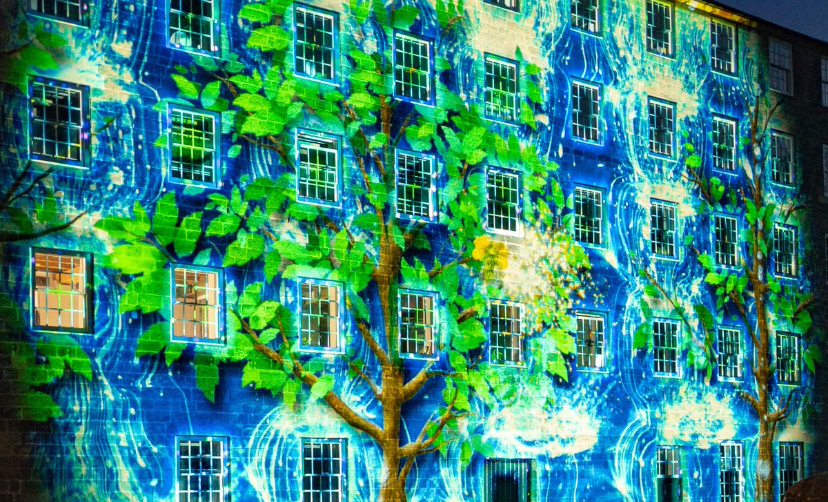 Tonight's the night! ✨

We're gearing up to welcome you all into the mill tonight, where Arkwright’s 250-year-old mill buildings will be illuminated as never before! 💫

🎫 Tickets are still available for the big event tonight and tomorrow here: cromfordmills.org.uk/shine-a-light/