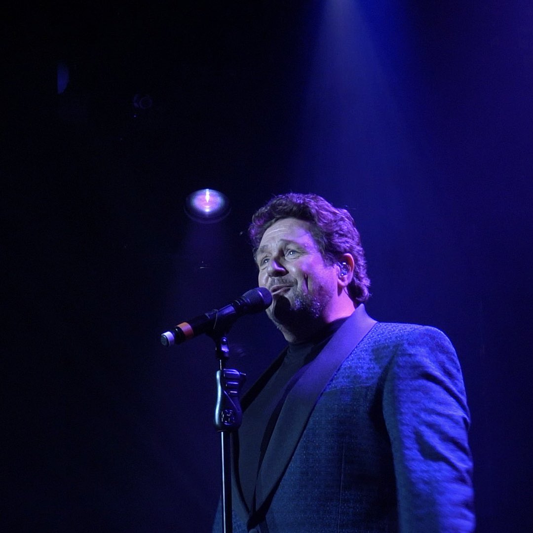 Reminiscing on a magical evening with  @mrmichaelball performing on our Ultimate Cunard Canaries Sailcation - thank you so much for making it such a special evening ✨ #ImagineSailcation