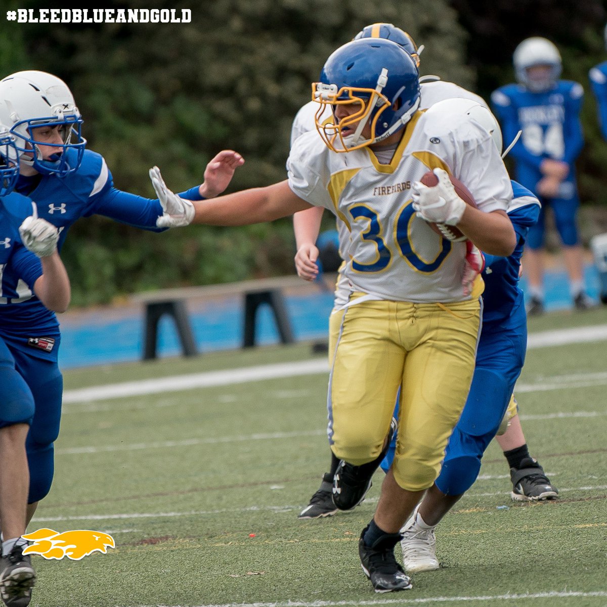 KbergAthletics's tweet photo. St. Matthew field was buzzing with the sights and sounds of our Latin School football team, cheer team and student section! A great afternoon for our Latin School. 🔥🐥🏈 

#firebirds #bleedblueandgold #Latinschool https://t.co/qM7j29tHgg