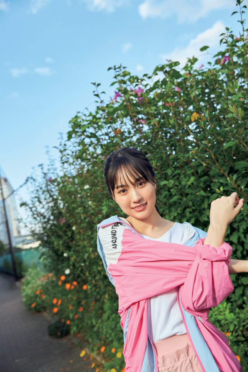乃木坂46・賀喜遥香、ショートパンツでまぶしい美脚披露✨食欲、読書