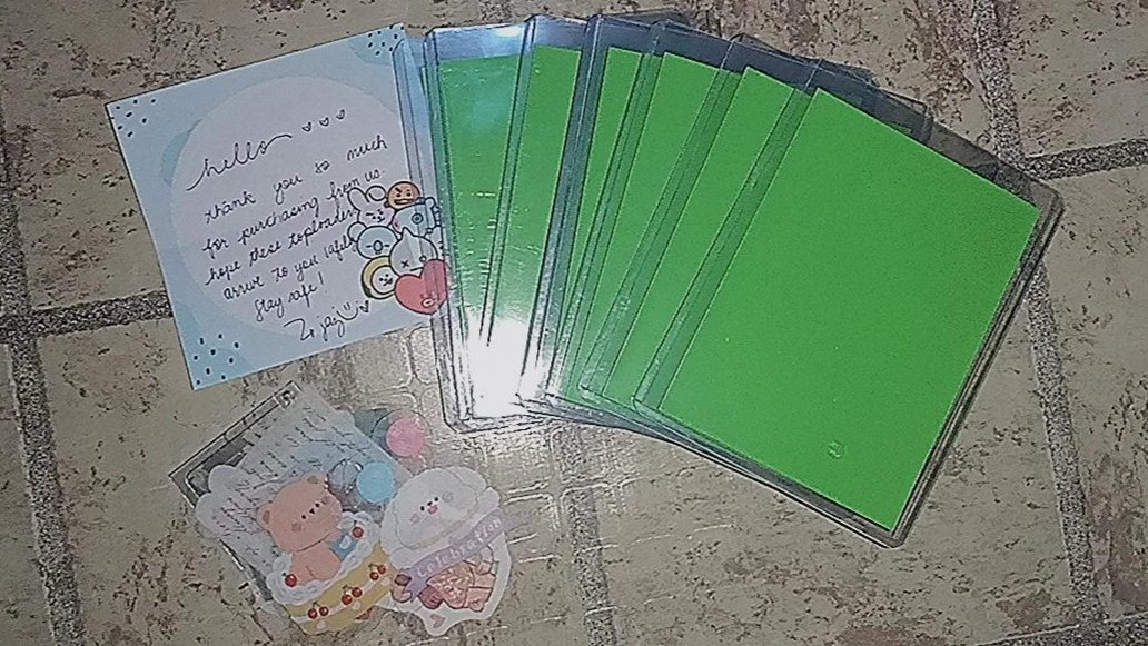 kdyeecart's tweet photo. ﹏ ꕤ #yeemails ⨾ 💌:  @sugabeesells ♡︎

the toploaders arrived alreadyyy!! got these for a very cheap price and with sleeves pa 😃 tysm po!! 💗

#sugabeesellsFeedbacks https://t.co/wDtCKG7pwh
