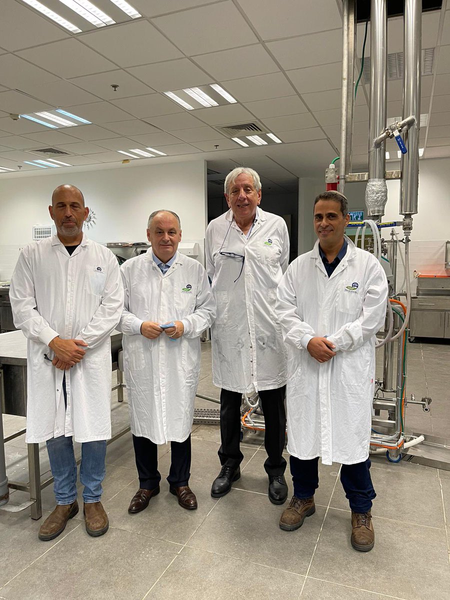 AlEmbassyIsrael's tweet photo. Great meeting with #ShlomoGraziani Executive Director #CBCGroup in Food and Beverages to visit their state-of-the-art company. Discussing about their businesses with Birra Tirana together with Israeli companies with the aim to intensify their presence in 🇦🇱. https://t.co/ghjSrE0kxD