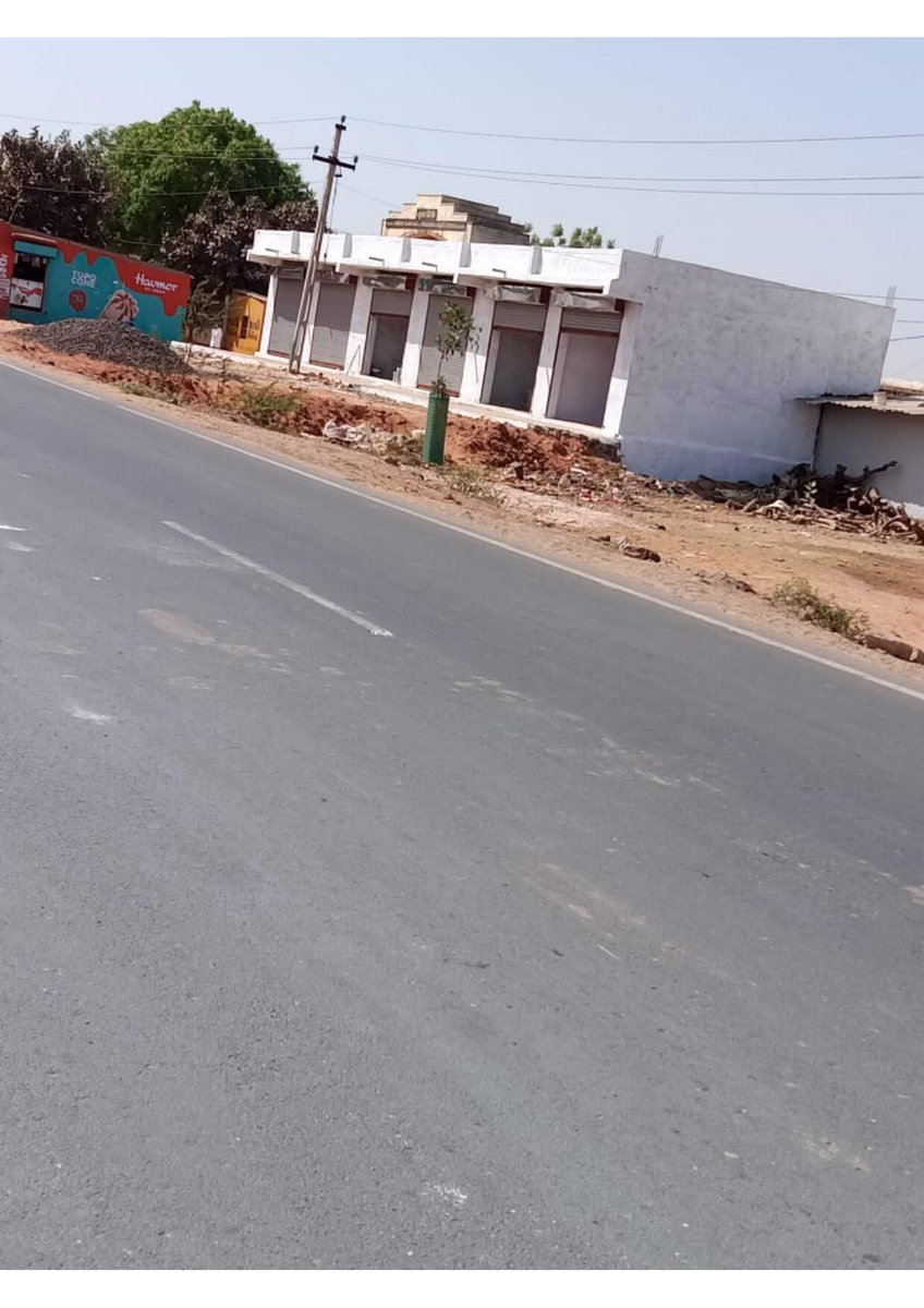 Advinpatel's tweet photo. It all about Co-operative Scam where even encroachments done by  Sarpanch,ex-Sarpanch also been Protected by the STATE.All these nuisance near Chitrod Gram Panchayat Office adjunct to State Highway No.51. Is it For the welfare of STATE @CollectorKutch @KutchDdo @pkumarias ? https://t.co/7ihJbNozI1