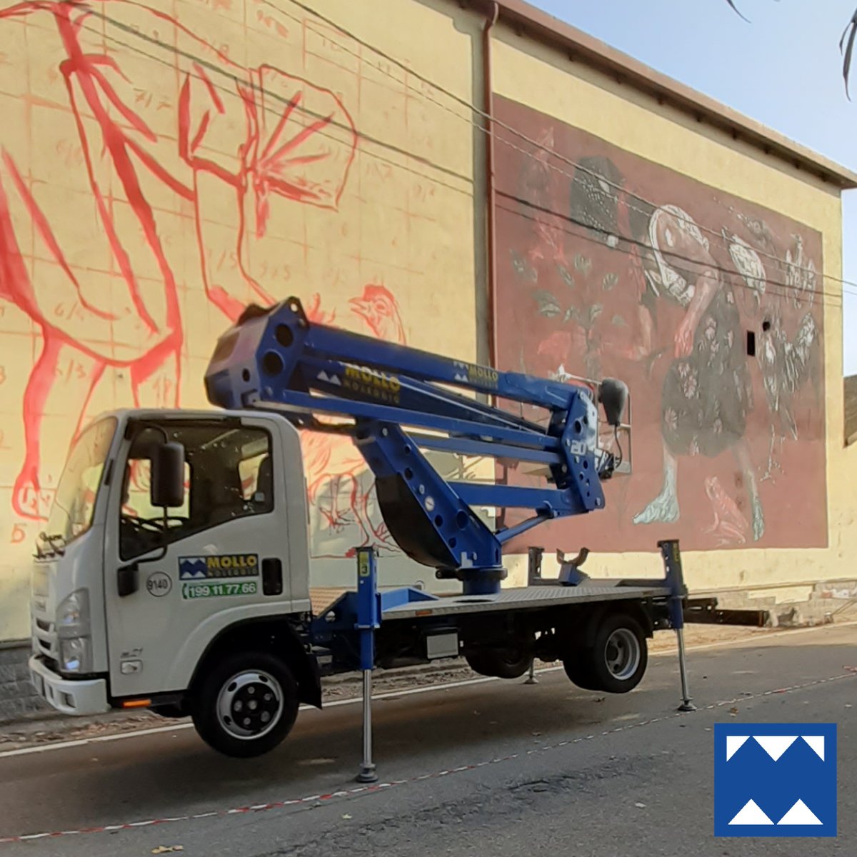 MolloNoleggio's tweet photo. Nei giorni scorsi il comune di  #Rive (Vc) si è trasformato in un’opera d’#arte a #cielo aperto. 
Protagonista il #riso, l’oro giallo del #vercellese, e una delle nostre #piattaformeautocarrate 20D.
NOLEGGIAMO SOLUZIONI
#mollonoleggio https://t.co/OzO2Cx9sEm