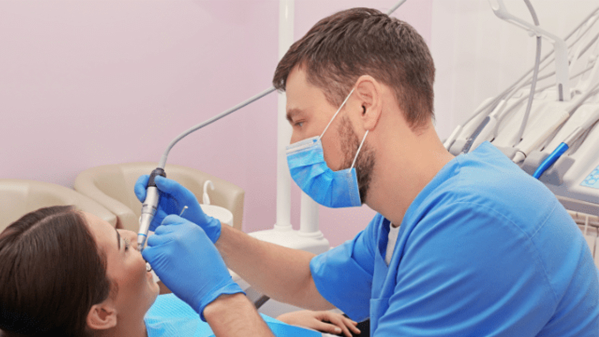 Почему взрослые боятся стоматологов. Сверлить без анестезии. Сверление зуба без анестезии. Сверлили зуб без анестезии. Общая анестезия в стоматологии.