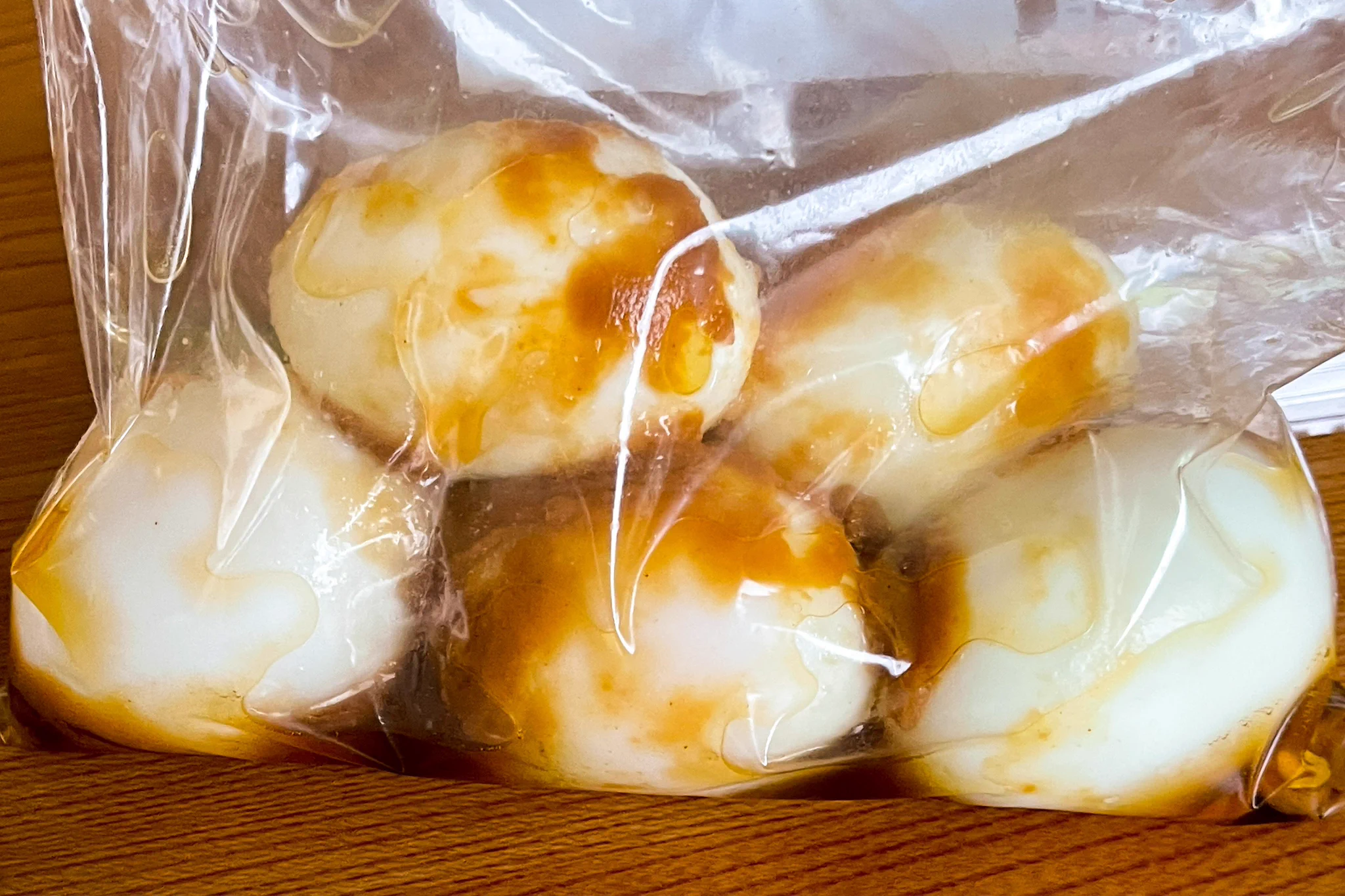至高の味噌漬け半熟たまご。にんにくとごま油のこってり感と濃厚なみそ風味。