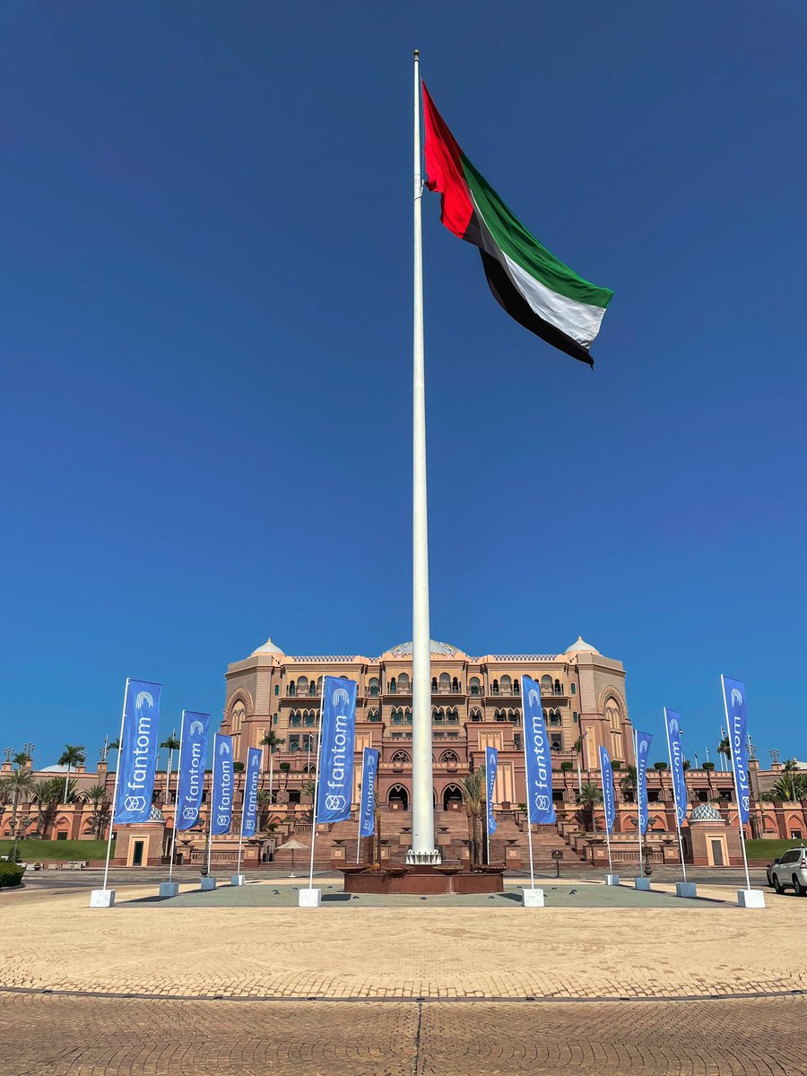fstarter_xyz's tweet photo. Hey FantomStarter community and #Fantom family, today we are live from @fantomdc conference in Abu Dhabi! 🌞

We'll be posting in this thread updates from today's agenda and in person connects we have, any favorites you'd like to see? Let us know down in the comments 👇🏼 https://t.co/9S4FHVfLpN